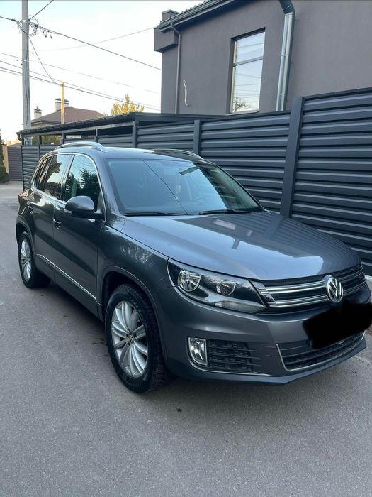 Продам авто Volkswagen Tiguan