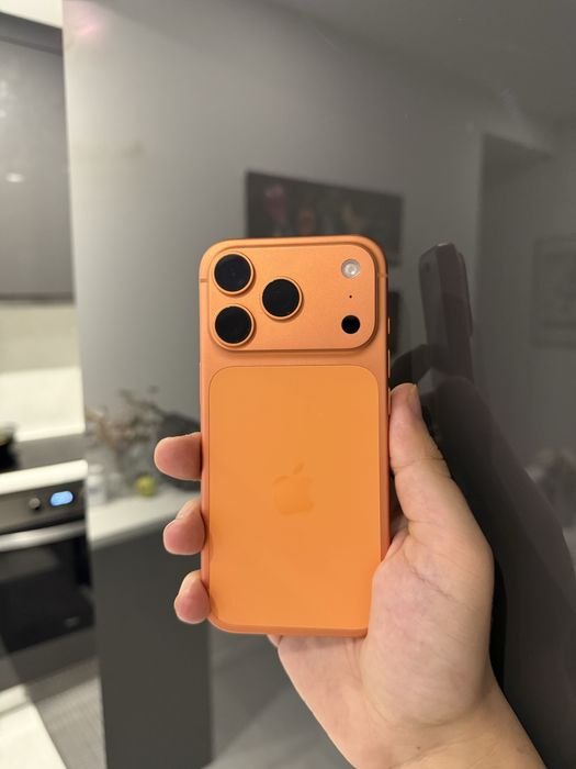 Iphone 17pro impecável c/caixa,fatura nacional,garantia