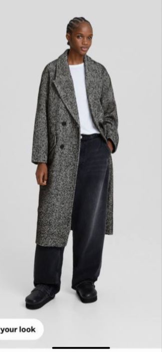 Пальто нове Bershka