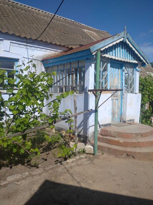 Продам будинок у центрі Матвіївки