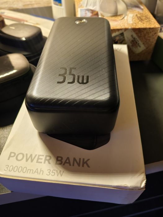 Power bank павербанк Rocoren 30000mah 35w