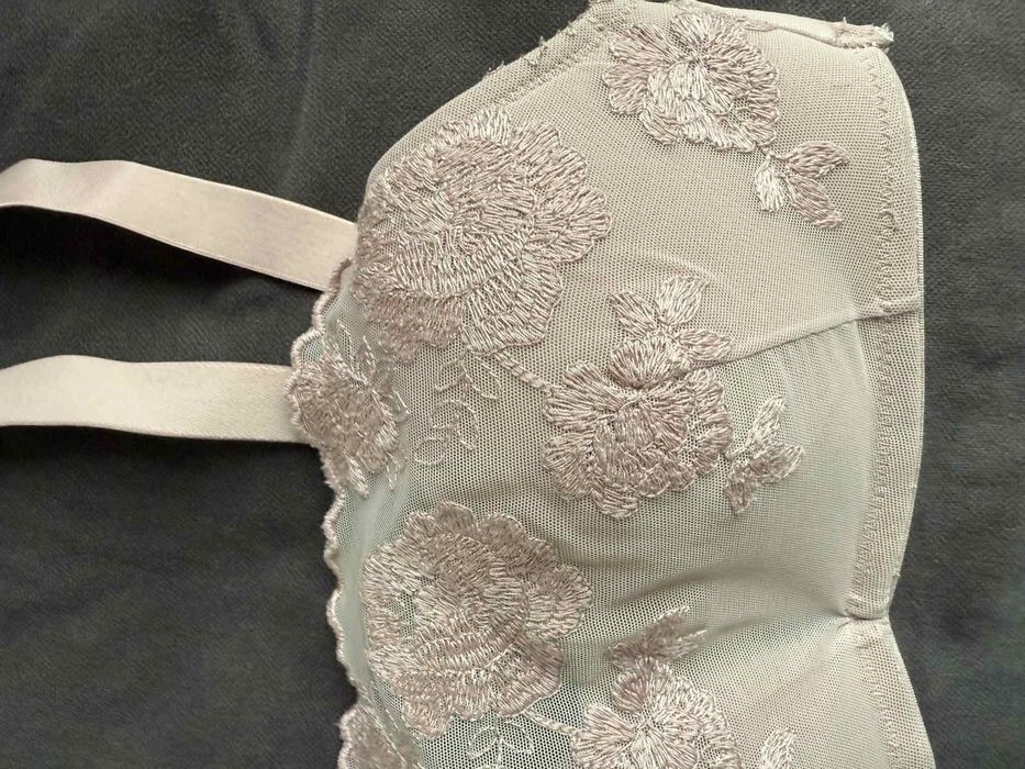 Бюстгальтер бра топ H&M новий.