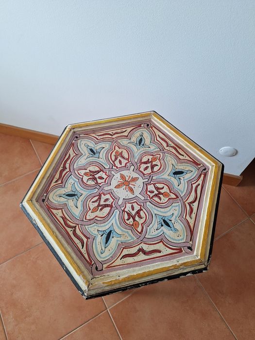Mesa marroquina pintada mão