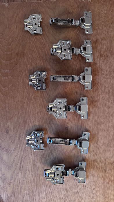 Dobradiças de armários