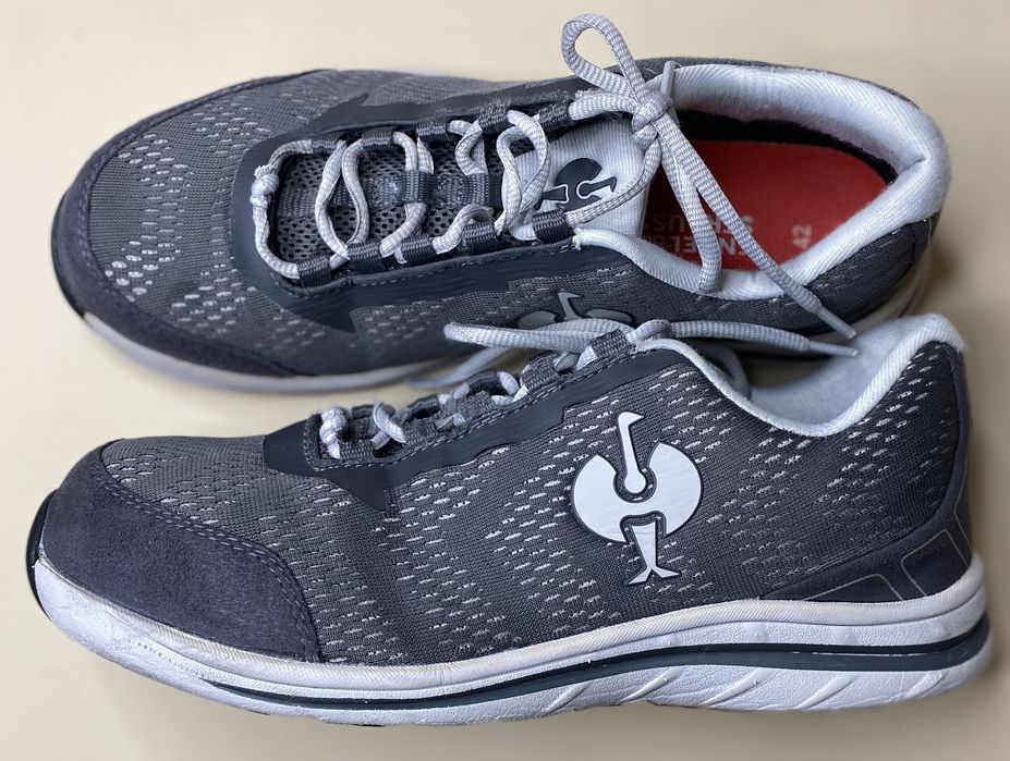 Робочі черевики Engelbert Strauss.