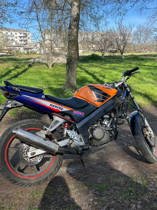 Honda Cbr 125R.
