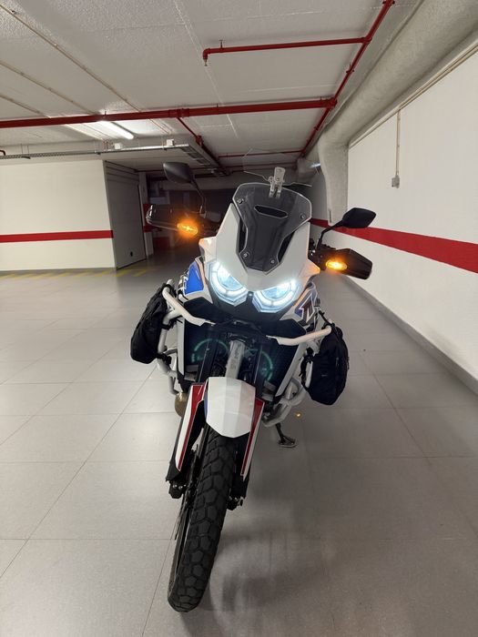 Vendo Moto Honda Africa Twin