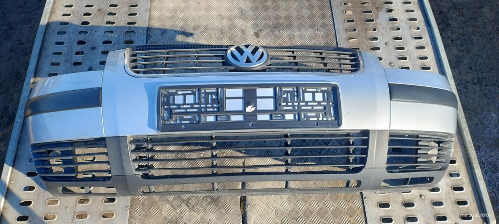 Zderzak przedni Passat B5 lift LA7W