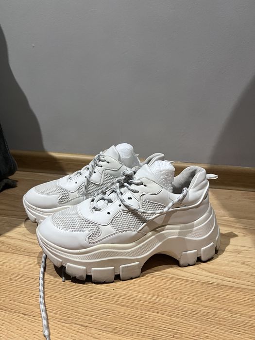 Кросівки на платформі