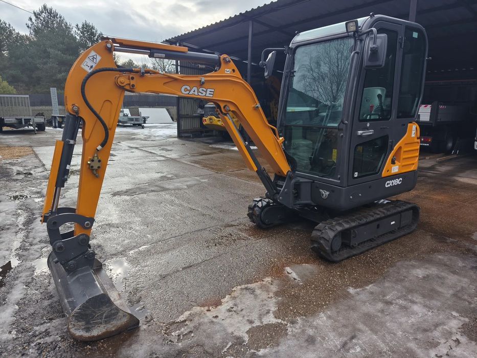 Case CX18 - Bobcat E19 - Yanmar SV18 - STAN IDEALNY  Wiertnica DIGGA oraz przyczepa MARTZ