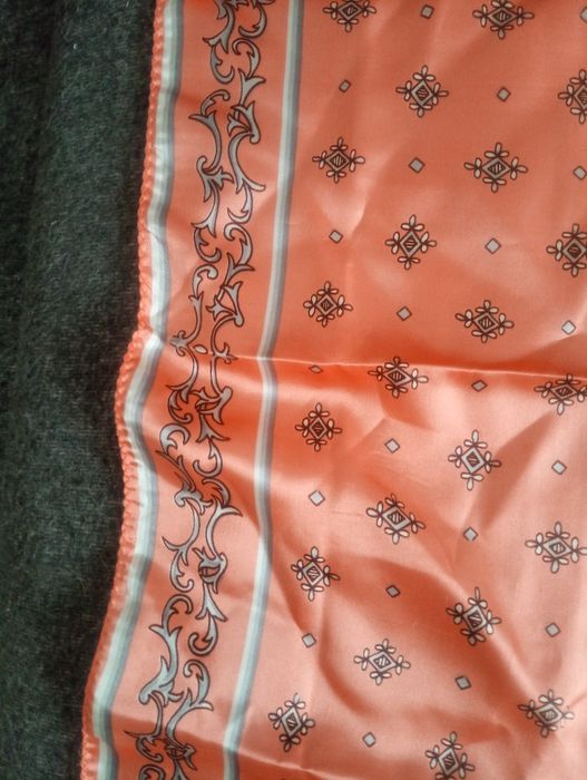 Chusta brzoskwiniowa vintage retro