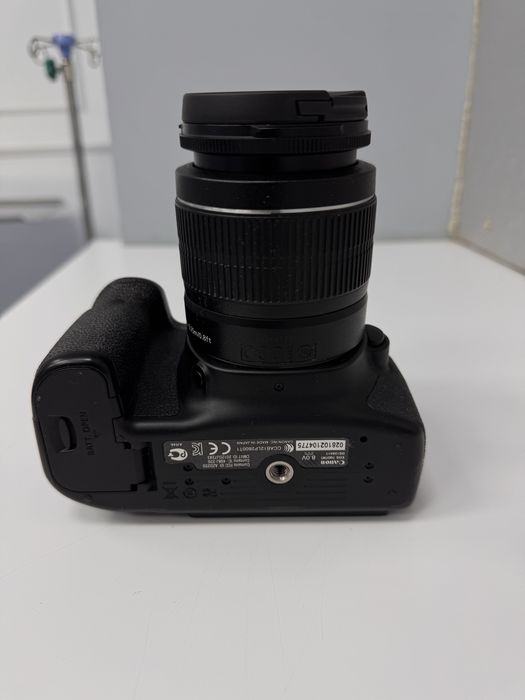 Canon EOS 70D kit(18-55mm)