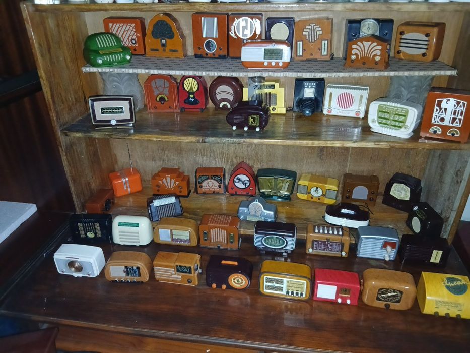 Colecao 50 Radio replica radio antigo trabalha pilha