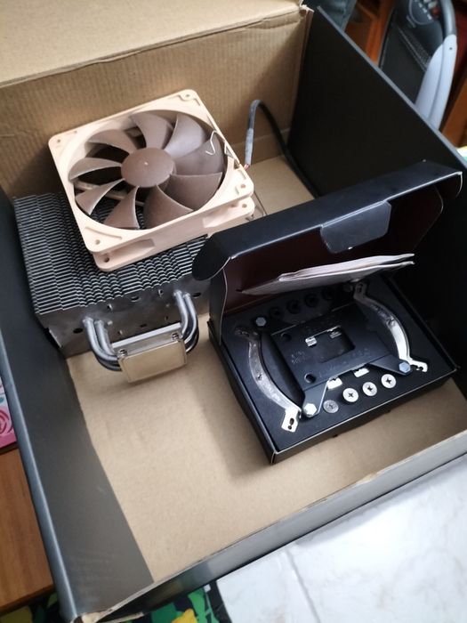 Cooler Noctua mais kit montagem Azambuja • OLX Portugal