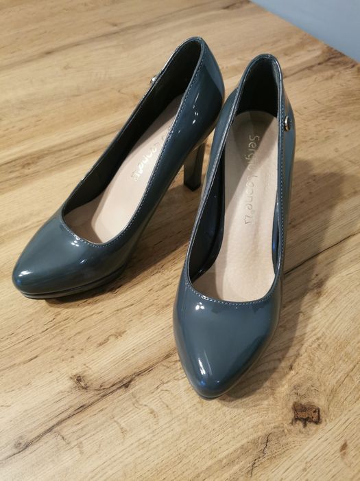 Szare szpilki rozmiar 36