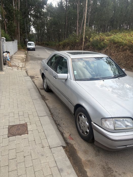 Mercedes bom estado geral