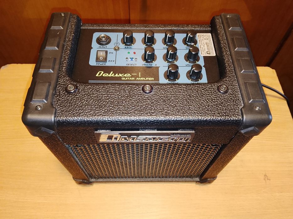 Wzmacniacz gitarowy Dimavery Deluxe -l