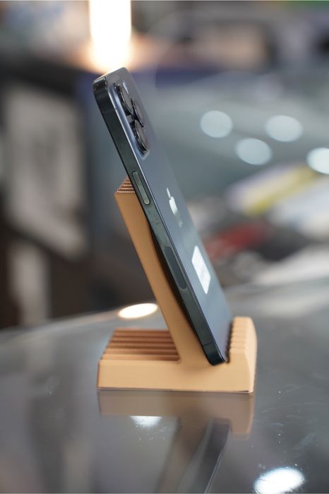 iPhone 15 Pro Max 256GB Black (eSIM) // 14 16