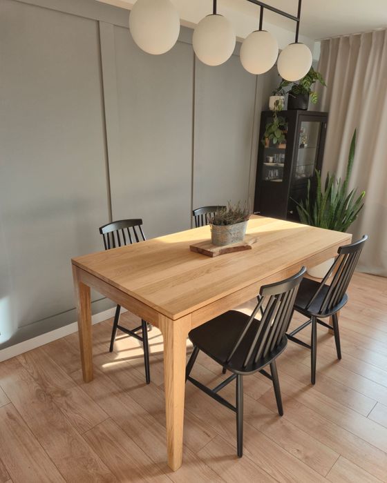 Drewniany stół rozkładany-dębowy stół- stół z litego drewna-dostępny