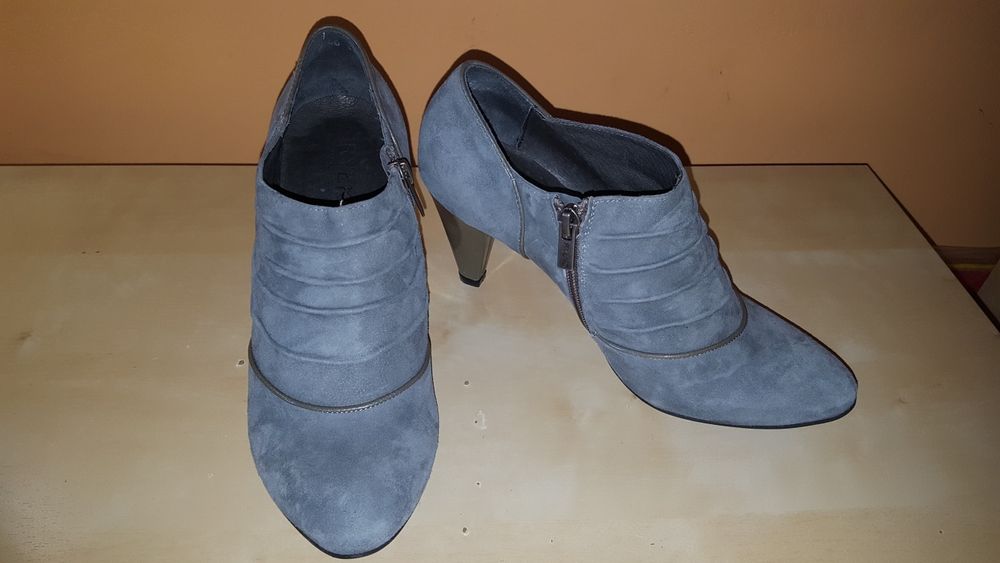 Botki na obcasie Ryłko