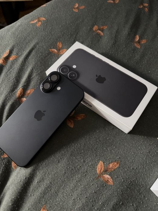 Iphone 16 128gb czarny