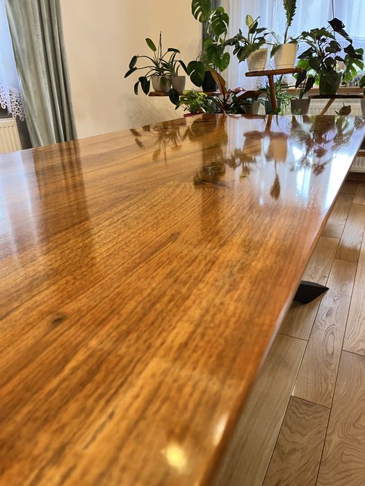 Stół drewniany orzech  włoski  noga typu pająk   metalowa loft