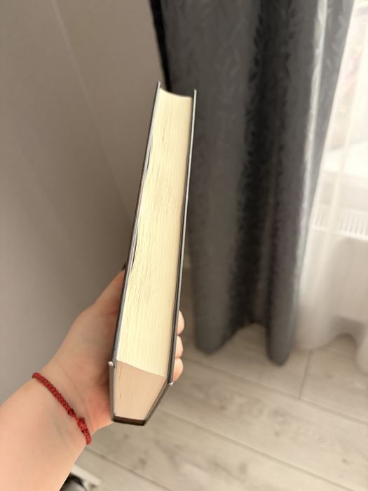 Книга «Вчитель» Фріди Мак-Фадден
