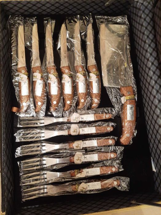 Walizka zestaw sztućców löwen herz