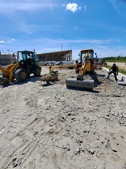 Układanie kostki brukowej, roboty brukarskie i ziemne