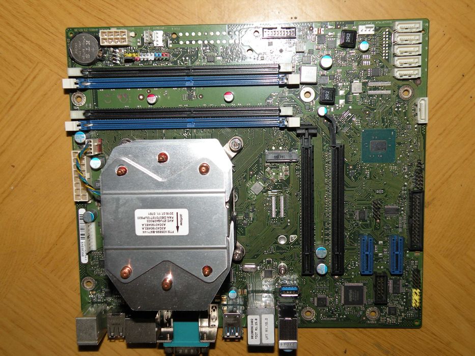FUJITSU W550n płyta główna D3417-A21 Win 10 Pro LGA 1151 Sama płyta !!