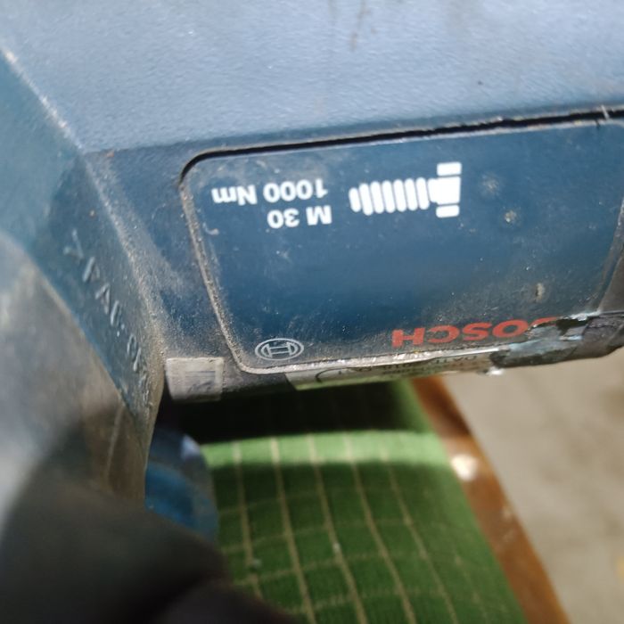 Klucz udarowy Bosch GDS 30 1000NM Zakrętarka