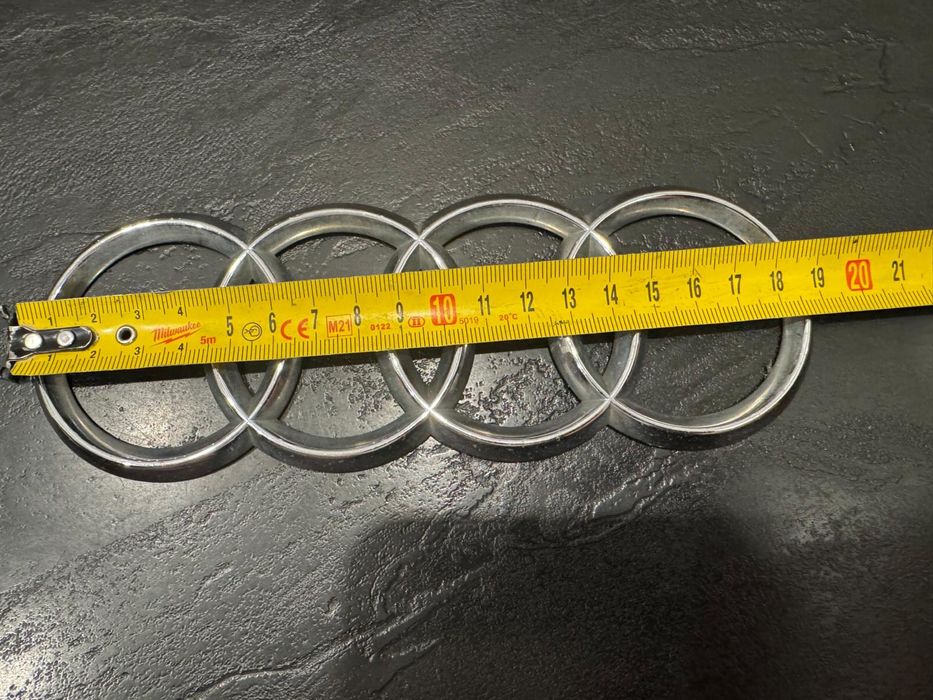 Znaczek Logo Emblemat oryginał przód i tył Audi S5,2008r