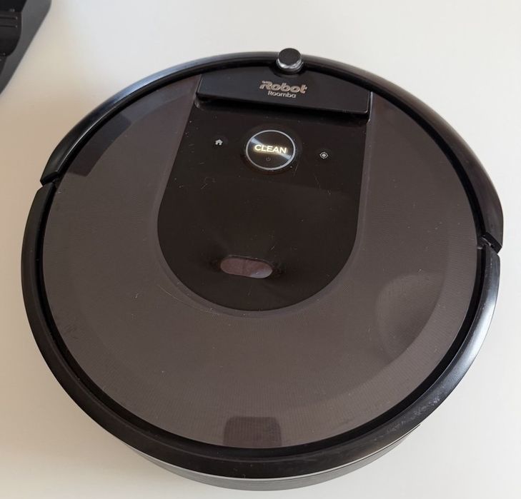 2x1 iRobot Roomba i7 + esvaziamento automatico + Braava jet m6 Wi-fi