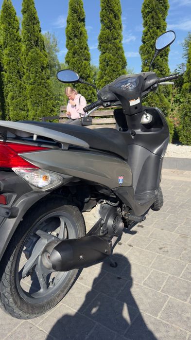 Скутер Honda Dio 110