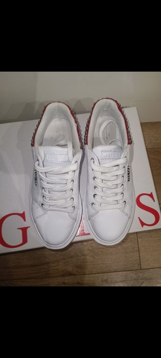 Buty Guess Sneakersy