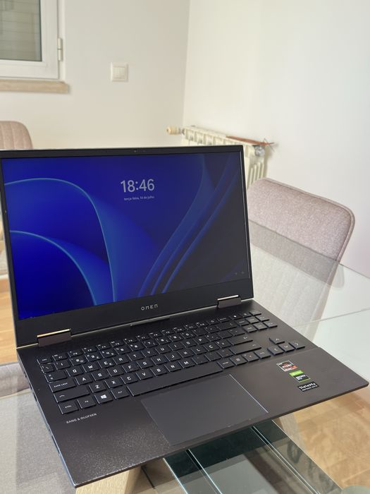Portátil Gaming HP OMEN 15 - Ryzen 7 4800H/GTX1650 Ti/16GB RAM/512GB SSD/144HZ