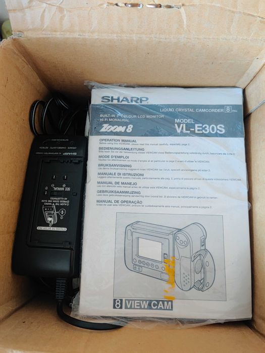Sharp VL-E 30S відеокамера касетна