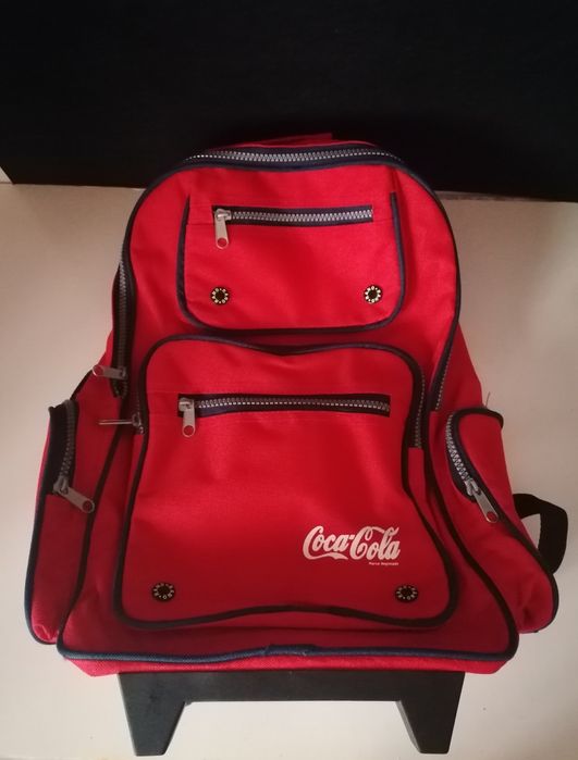 Mochila trolley com publicidade da Coca-Cola64750817562113121