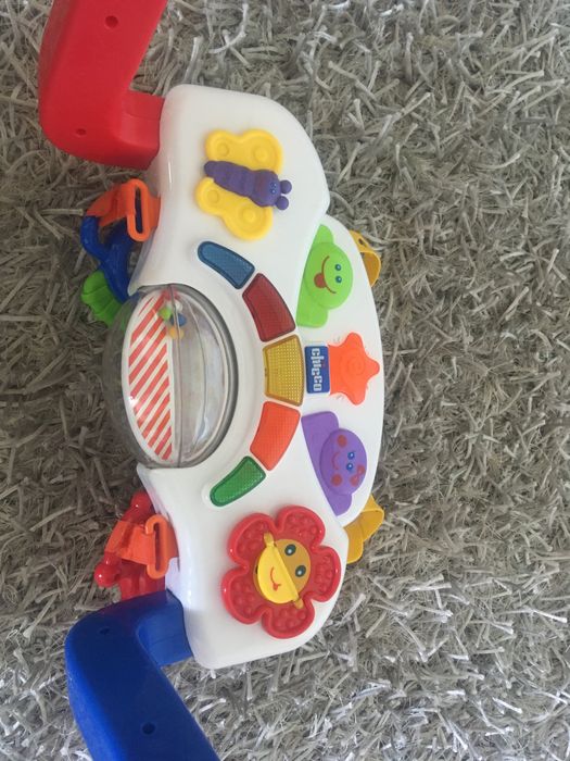 Brinquedo educativo para bebé