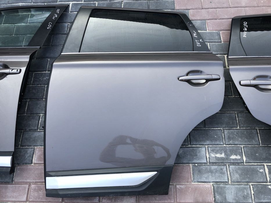 Mitsubishi Outlander 3 2013-2021 року Дверка Двері Двери Дверь передня ліва передня права задня ліва задня права, різні кольори в наявності РОЗБОРКА