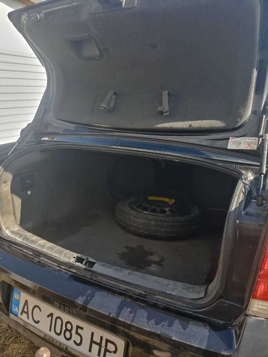 Продам Opel Vectra 2003