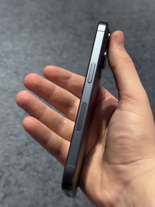 iPhone 15 Pro 128GB Blue Titanium айфон синій