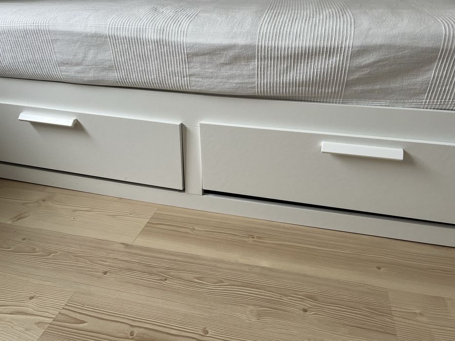 Cama Brimnes Ikea