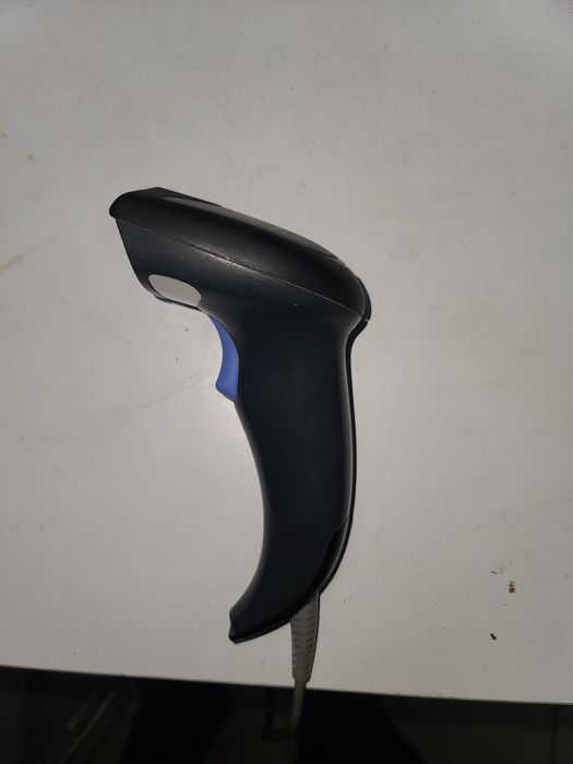 Сканер штрих-кодів провідний