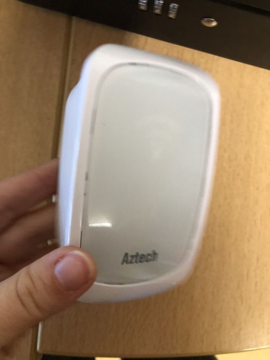 Extendedor de wifi eletrico