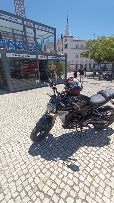 Honda CB 300 R carta A2