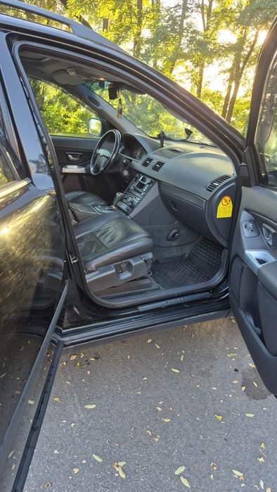 Продам авто Volvo XC90
