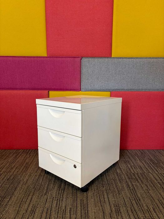 Kontenerek biurowy pod biurko metalowy biały IKEA Erik 3 szuflady