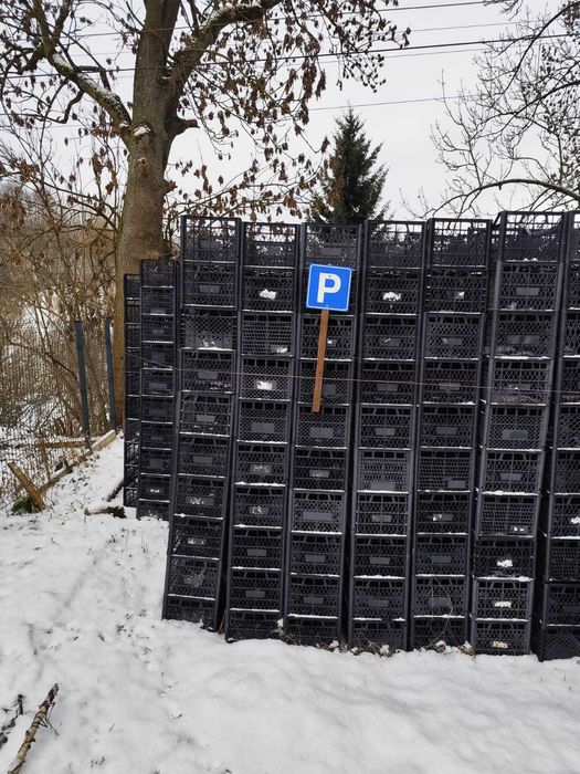Skrzynki plastikowe na owoce, warzywa ,ślimaki