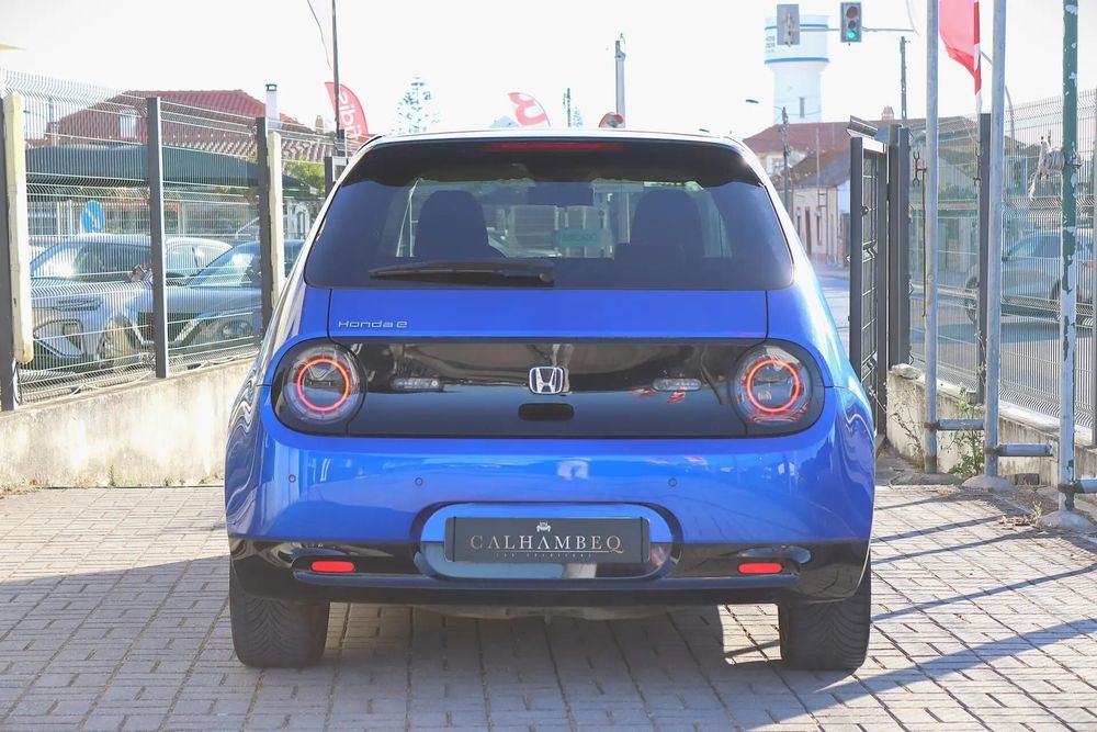 Honda e Advance (17")